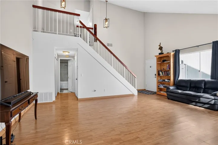 14168 Oro Grande St., Sylmar, California 91342 — photo 5