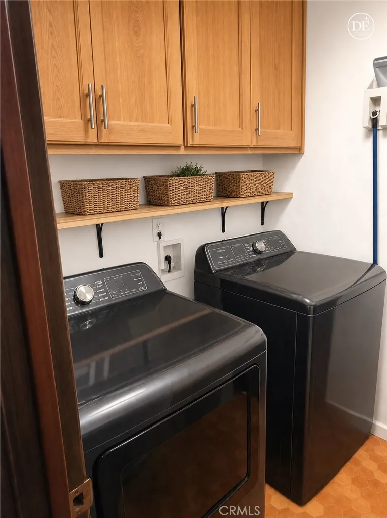 Virtually Enhanced Laundry Room