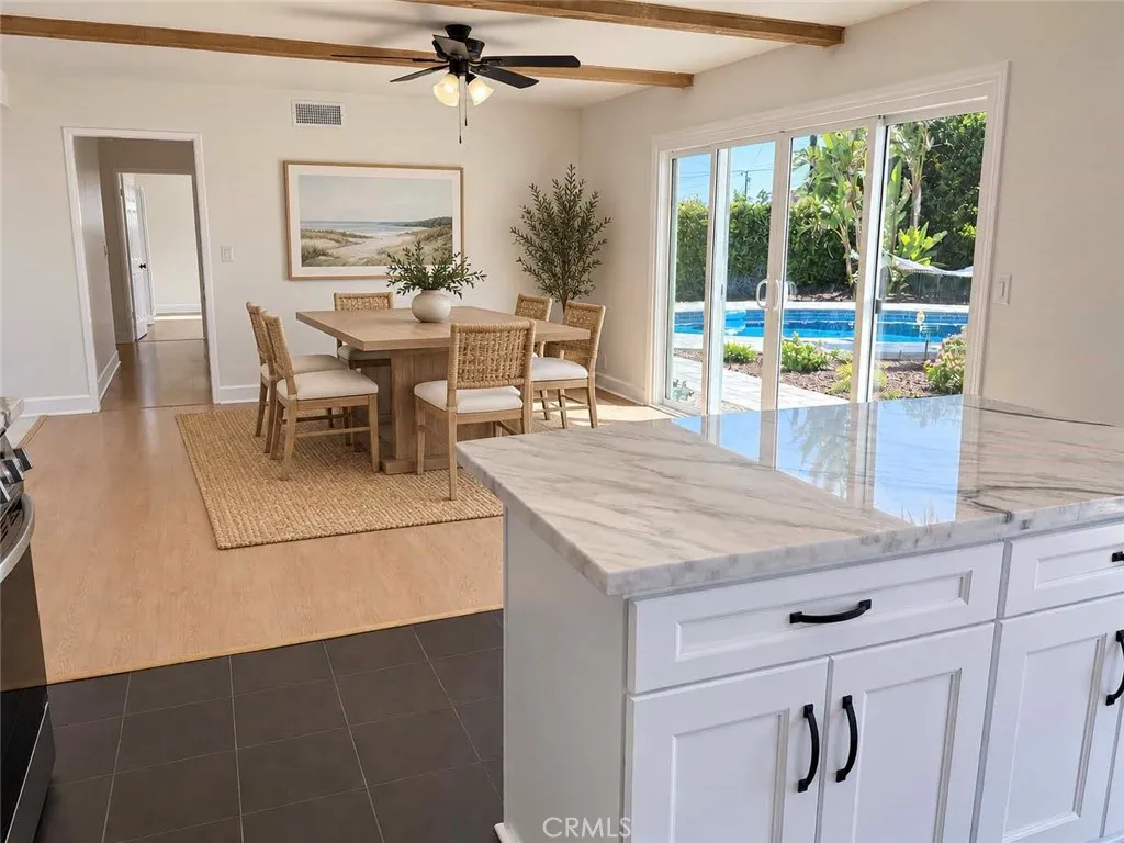 Dining Room Virtually Staged