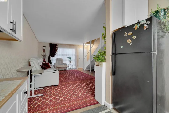 27505 Tampa Avenue 16, Hayward, California 94544 — photo 4