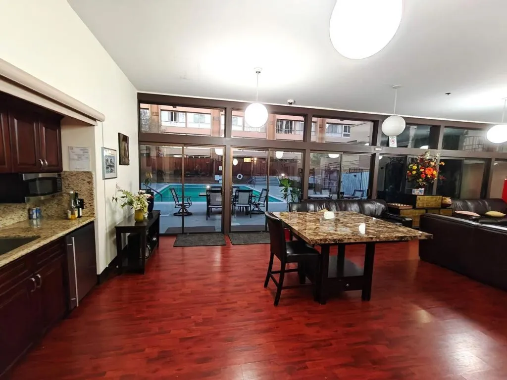Community Kitchen