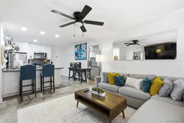 8022 Linda Vista Rd. 1m, San Diego, California 92111 — photo 4
