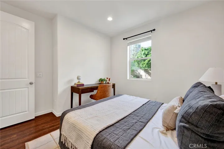 En-suite downstairs 2