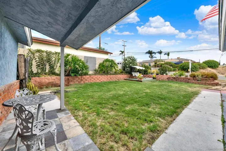5562 Division, San Diego, California 92114 — photo 5