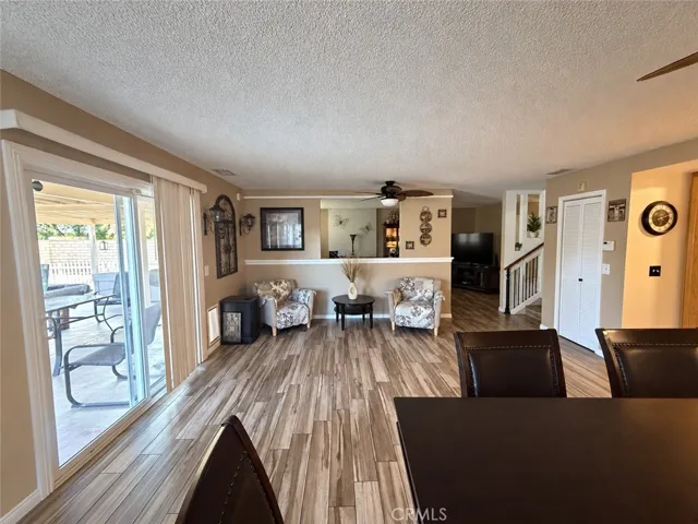 14064 Driftwood, Victorville, California 92395 — photo 5