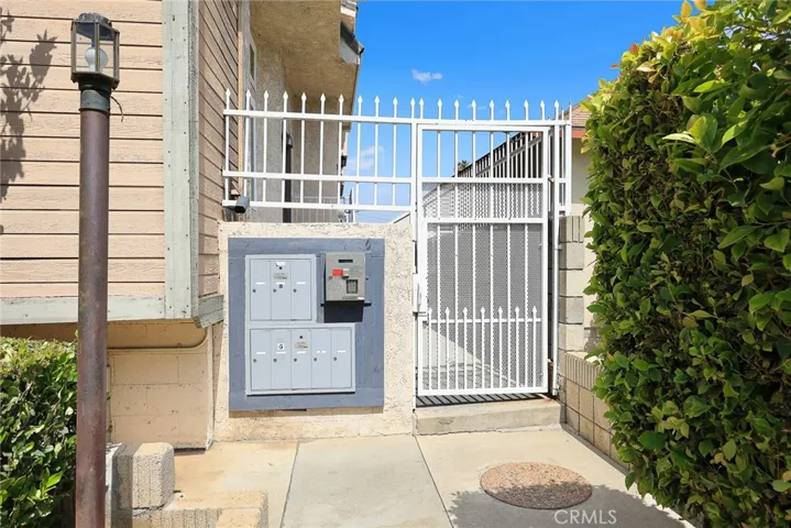216 S Marengo G, Alhambra, California 91801 — photo 4