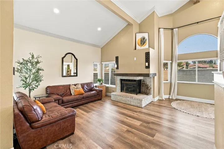 14090 Chaparral, Fontana, California 92337 — photo 5
