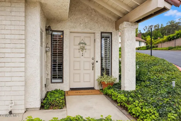front door no cars