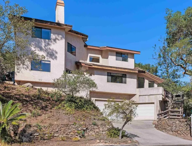 28338 Meadow Glen Way W, Escondido, California 92026 — photo 5