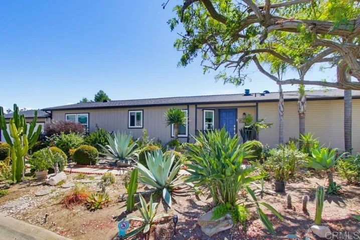 1120 Harvest Lane, Vista, California 92081 — photo 5
