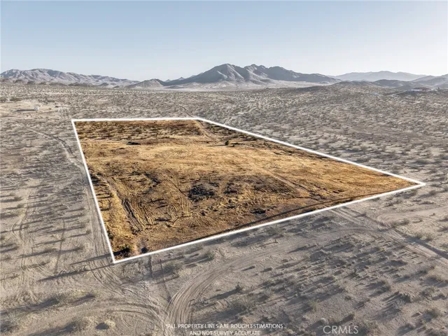 22725 Leaping Lizard Lane, Apple Valley, California 92307 — photo 4