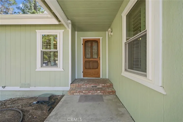 432 E Mountain View, Big Bear City, California 92314 — photo 5