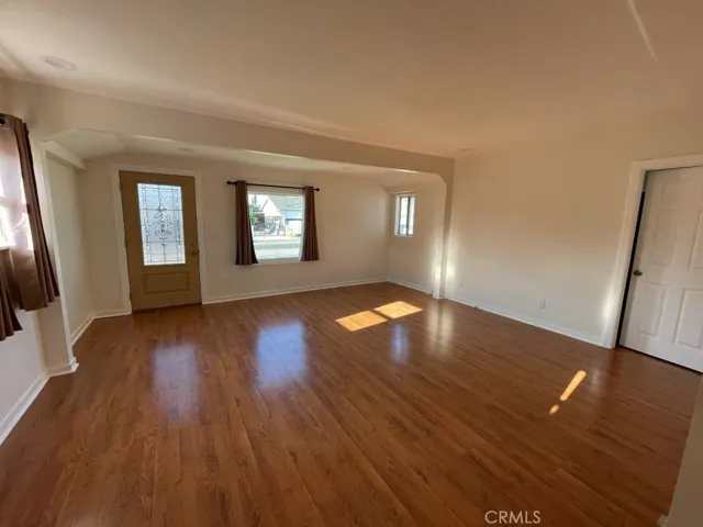 10122 Imperial Avenue, Garden Grove, California 92843 — photo 5