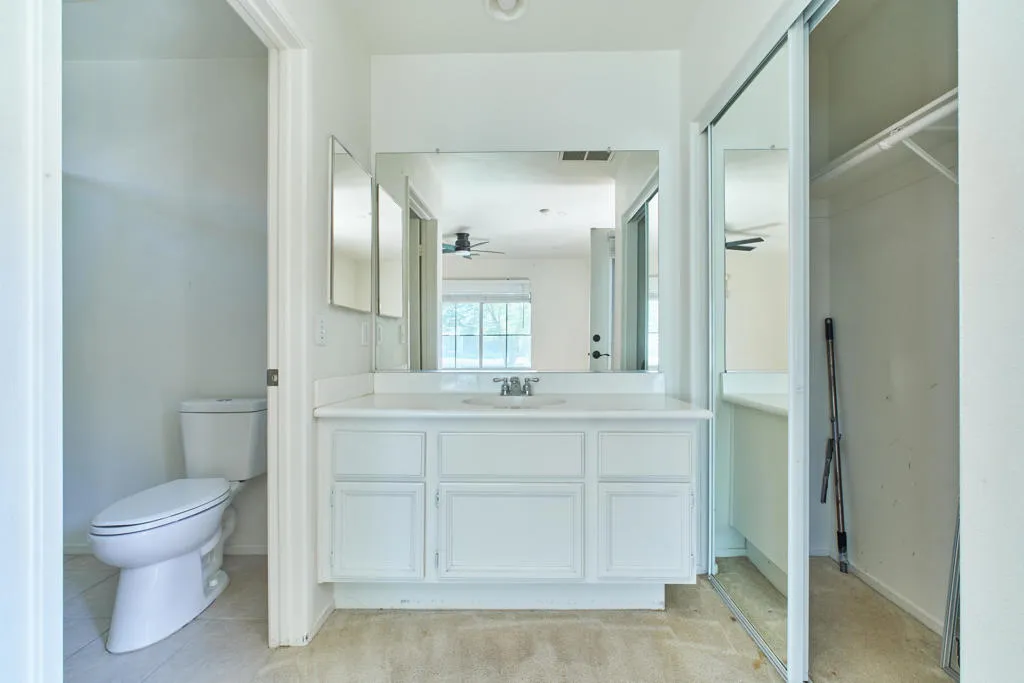 Casita bath