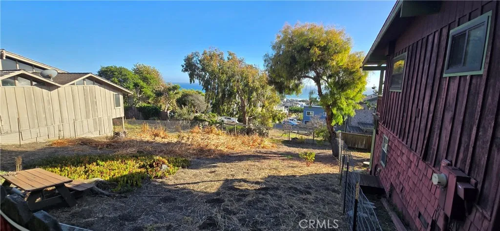2541 Madison, Cambria, California 93428 — photo 5