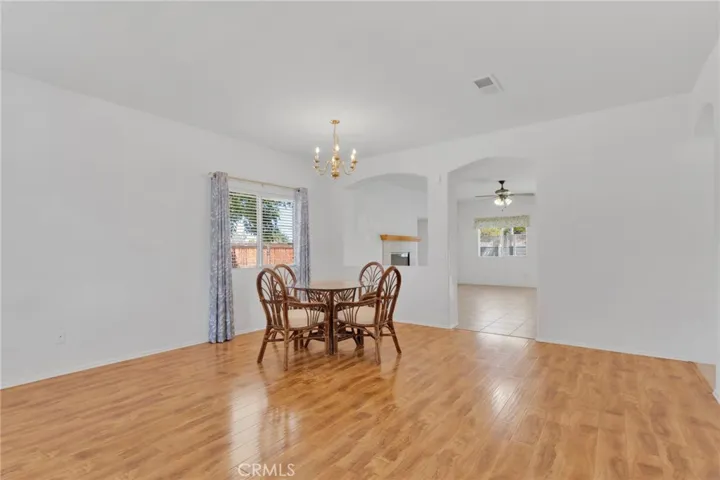 15877 Sapphire Street, Victorville, California 92394 — photo 5
