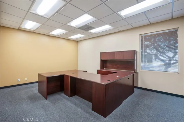 Office Space Example 1 of 9