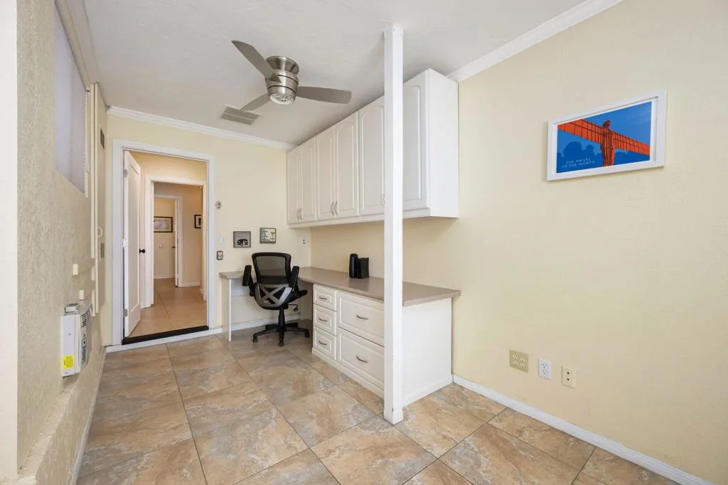 46-web-or-mls-DS_Erie_Miller_0926_046 46-web-or-mls-DS_Erie_Miller_0926_046