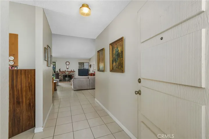 7800 Maria, Riverside, California 92509 — photo 4