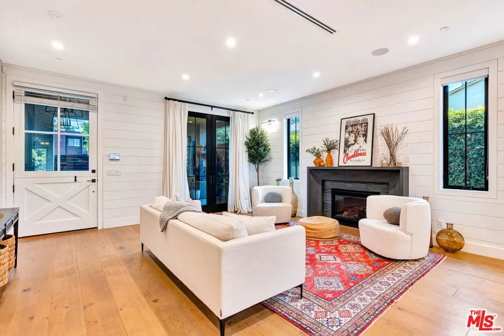 4145 Tujunga Avenue, Los Angeles, California 91604 — photo 5
