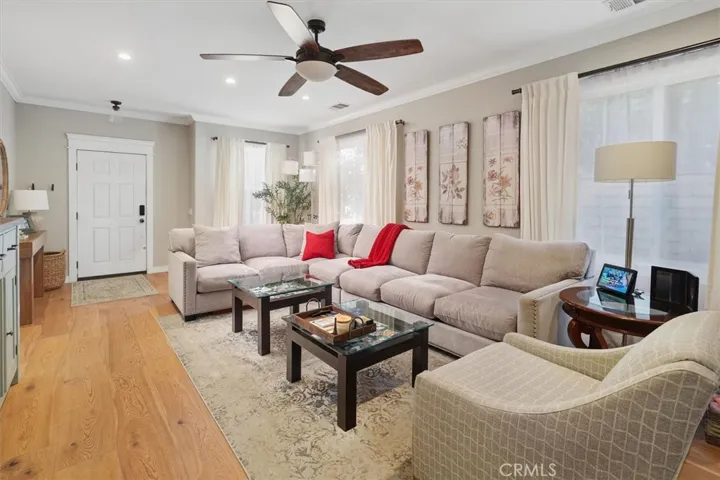 27933 Mariposa, Valencia, California 91355 — photo 5