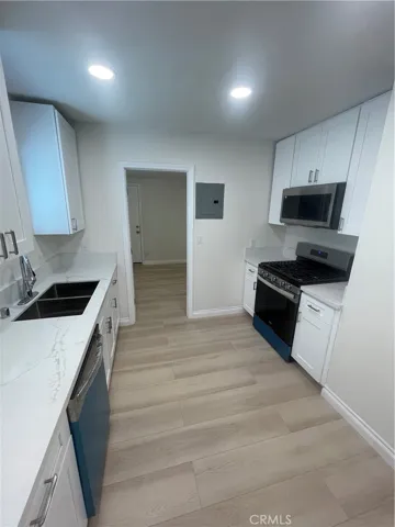 244 E 111th Street, Los Angeles, California 90061 — photo 5