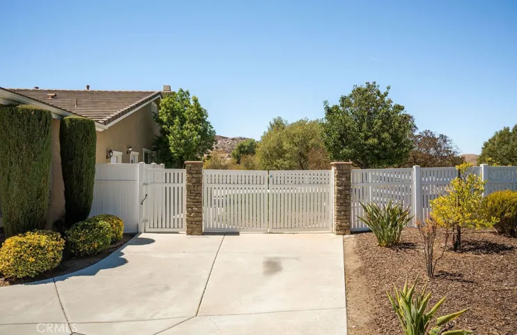 31645 Melvin Street, Menifee, California 92584 — photo 5