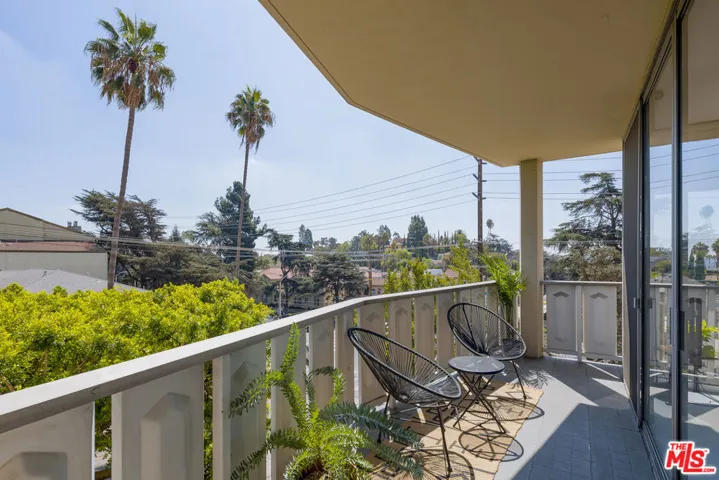 4411 Los Feliz Boulevard 307, Los Angeles, California 90027 — photo 4