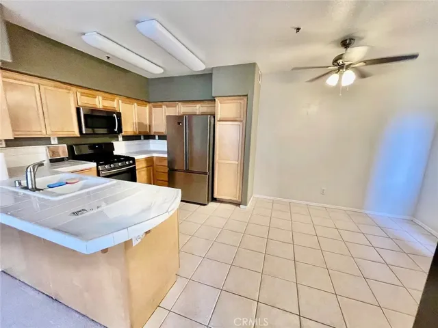 310 E Mccoy Lane 11g, Santa Maria, California 93455 — photo 4