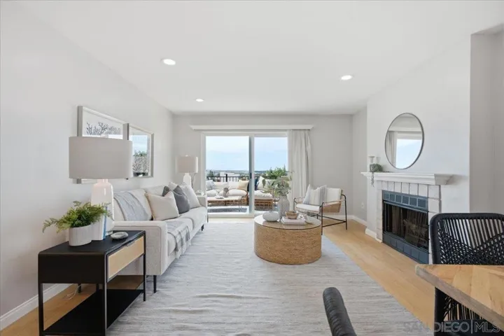 1124 Fresno 1, San Diego, California 92110 — photo 5
