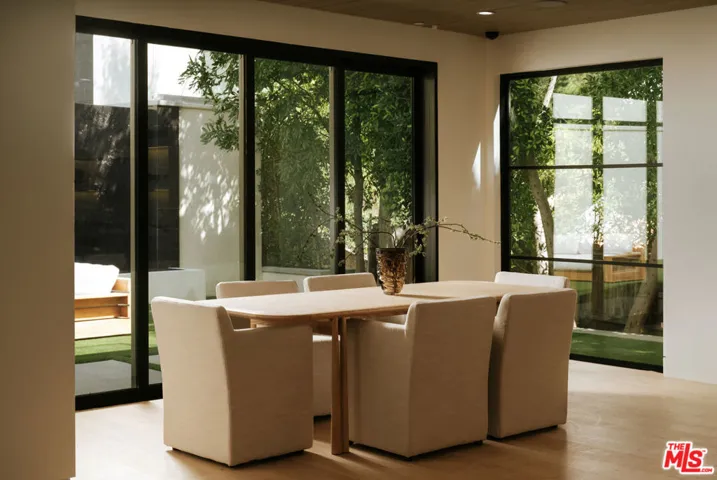 2878 Deep Canyon Drive, Beverly Hills, California 90210 — photo 5