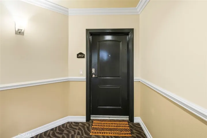 3750 Santa Rosalia 303, Los Angeles, California 90008 — photo 4
