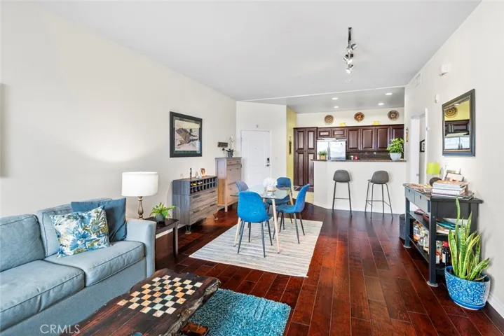 3750 Santa Rosalia 303, Los Angeles, California 90008 — photo 5