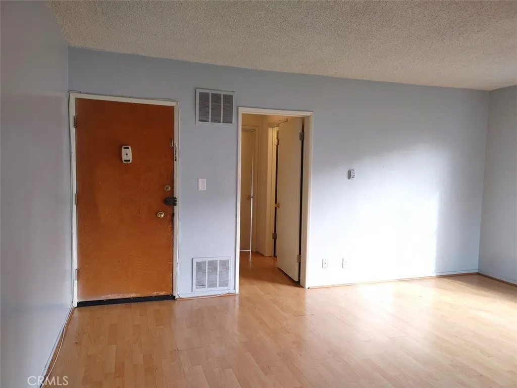 8829 Alcott Street 6, Los Angeles, California 90035 — photo 5