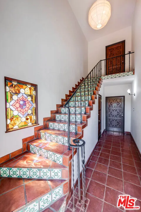 339 N Croft Avenue, Los Angeles, California 90048 — photo 4
