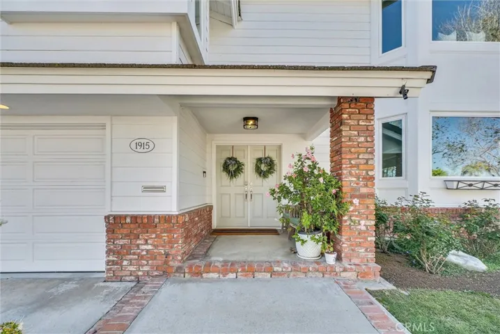 1915 Leeward, Newport Beach, California 92660 — photo 5