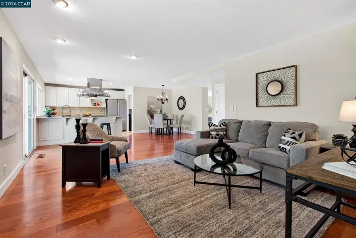 1572 Fieldcrest Dr, Pleasant Hill, California 94523 — photo 5