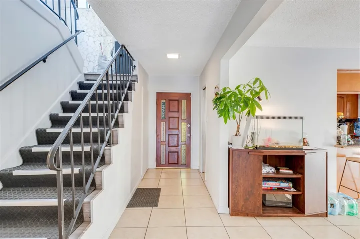 15422 Benfield, Norwalk, California 90650 — photo 5