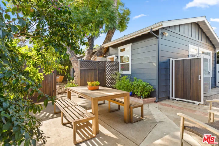 3310 London Street, Los Angeles, California 90026 — photo 4