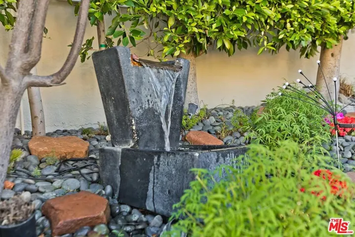 1609 Comstock Avenue, Los Angeles, California 90024 — photo 4