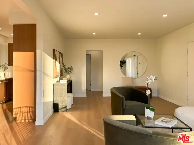 4579 Ambrose Avenue 8, Los Angeles, California 90027 — photo 4