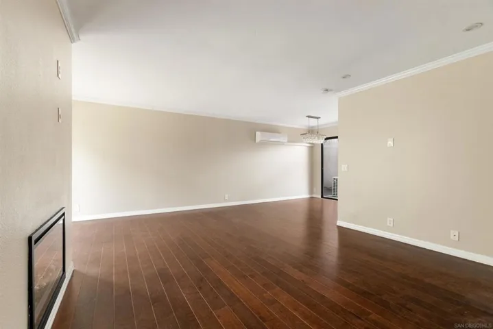 8746 Villa La Jolla Dr 51, La Jolla, California 92037 — photo 5