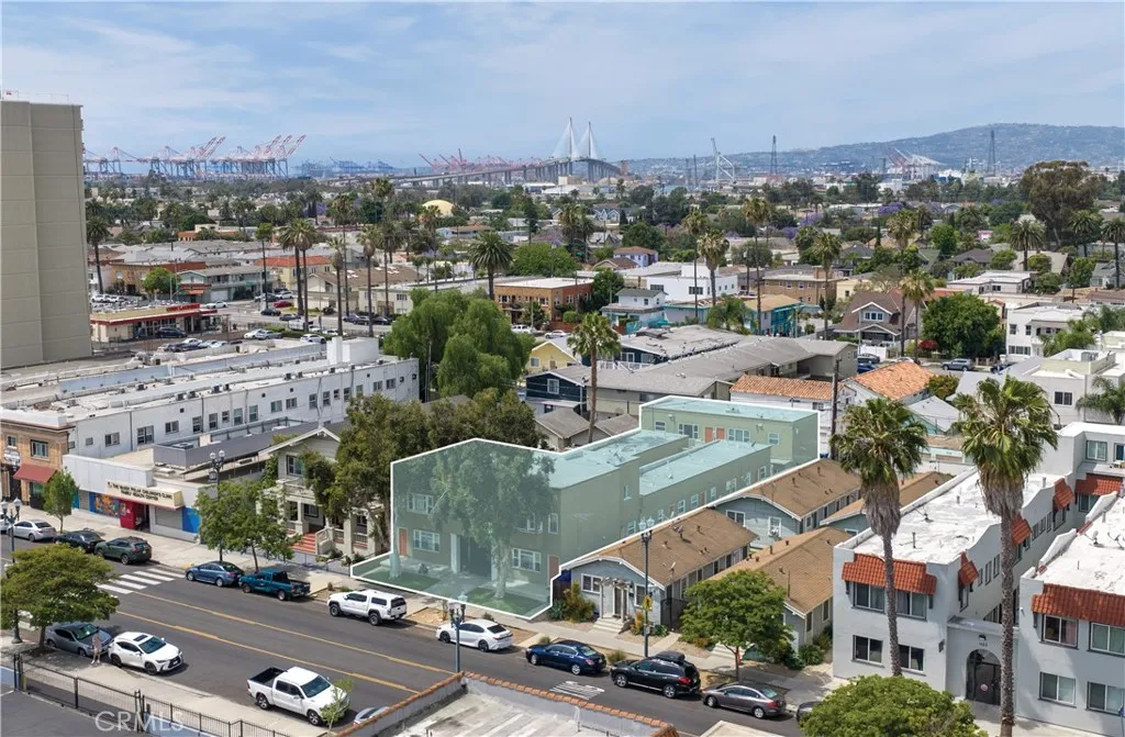 1111 Pine Ave
