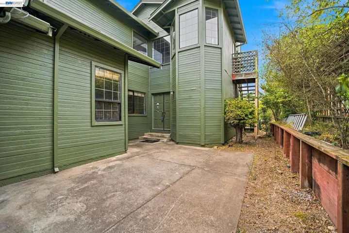 4934 Stoneridge Rd, Oakland, California 94605 — photo 4