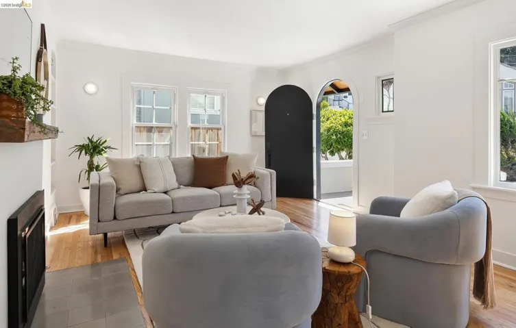 1240 Bates Rd, Oakland, California 94610 — photo 4
