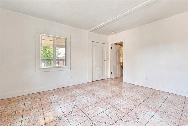 238 W 90th, Los Angeles, California 90003 — photo 5