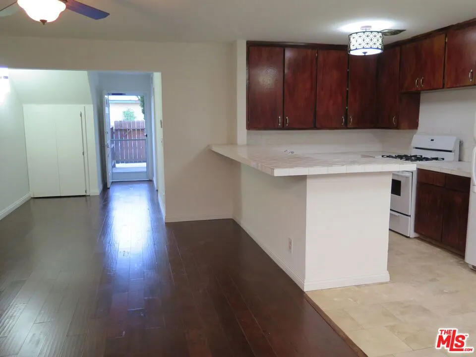 3603 Mentone Avenue 6, Los Angeles, California 90034 — photo 5