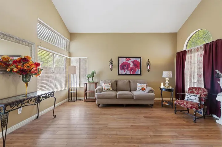 24509 Pantera Ct, Murrieta, California 92562 — photo 4