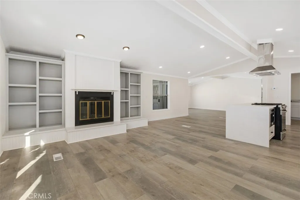 Living Room 5