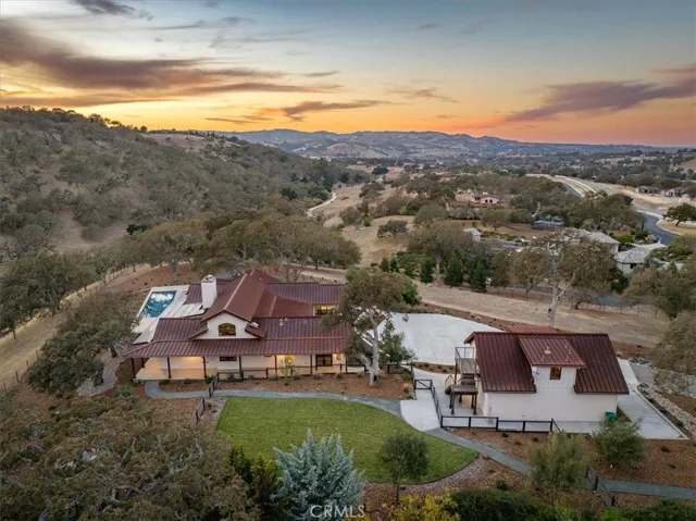 2925 Warm Springs Lane, Templeton, California 93465 — photo 4